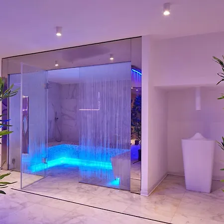 Riva Palace Готель 4*