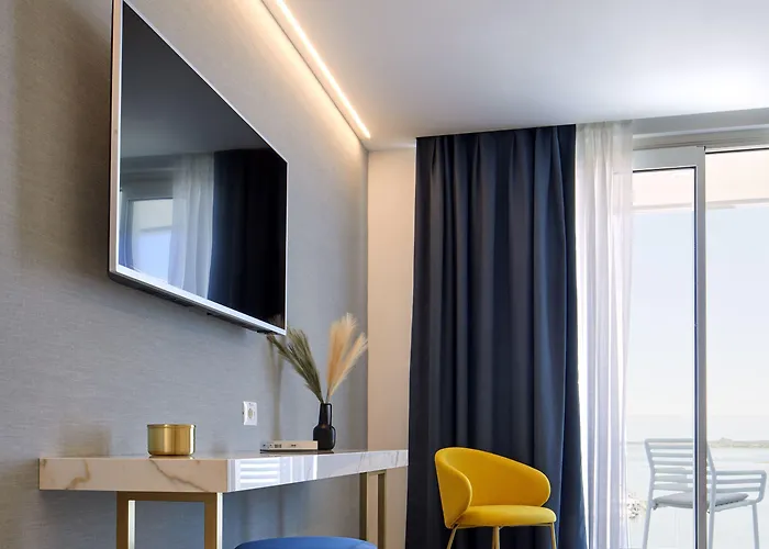 Riva Palace غرادو