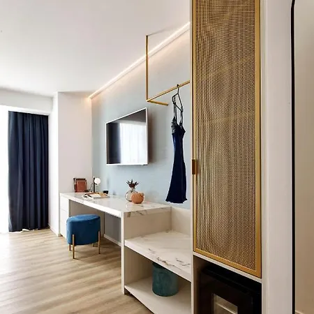 Riva Palace ホテル 4*
