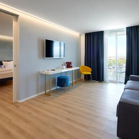 Riva Palace 4*