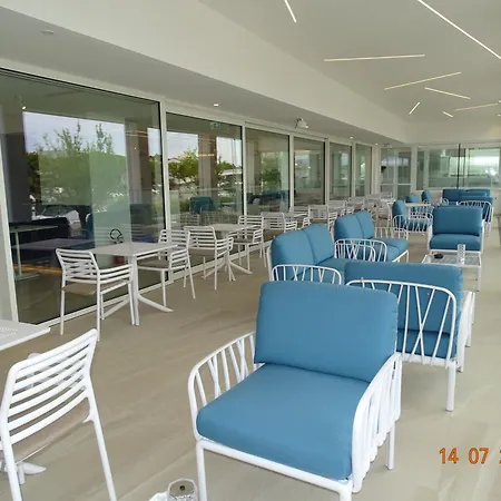 Riva Palace 4* グラード