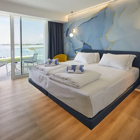 Riva Palace 4* Градо